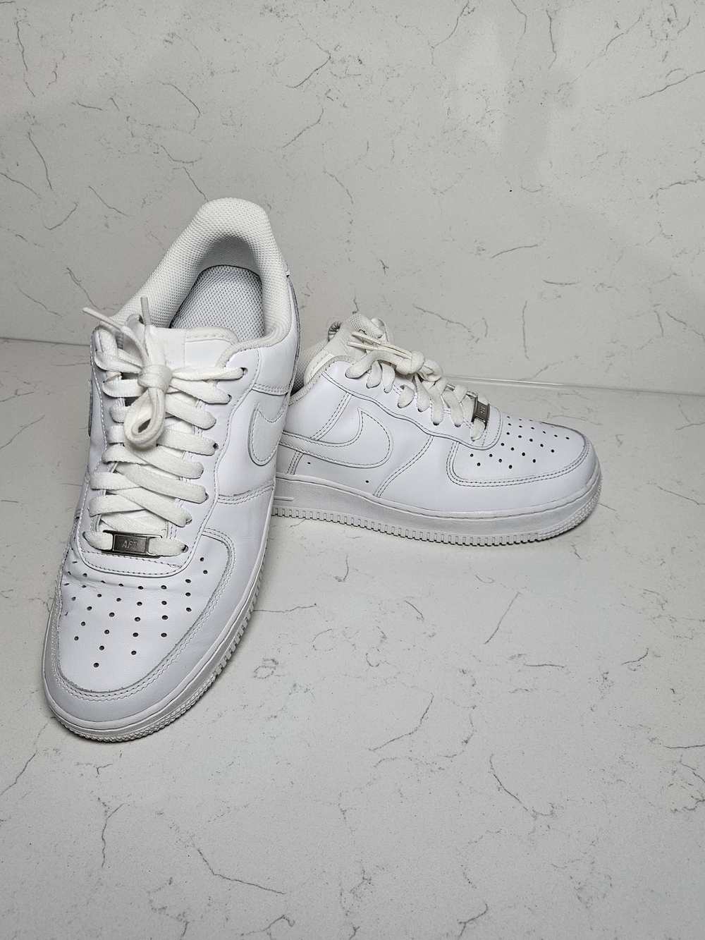 Nike Air Force 1 Men’s White Leather Low Top Sneakers